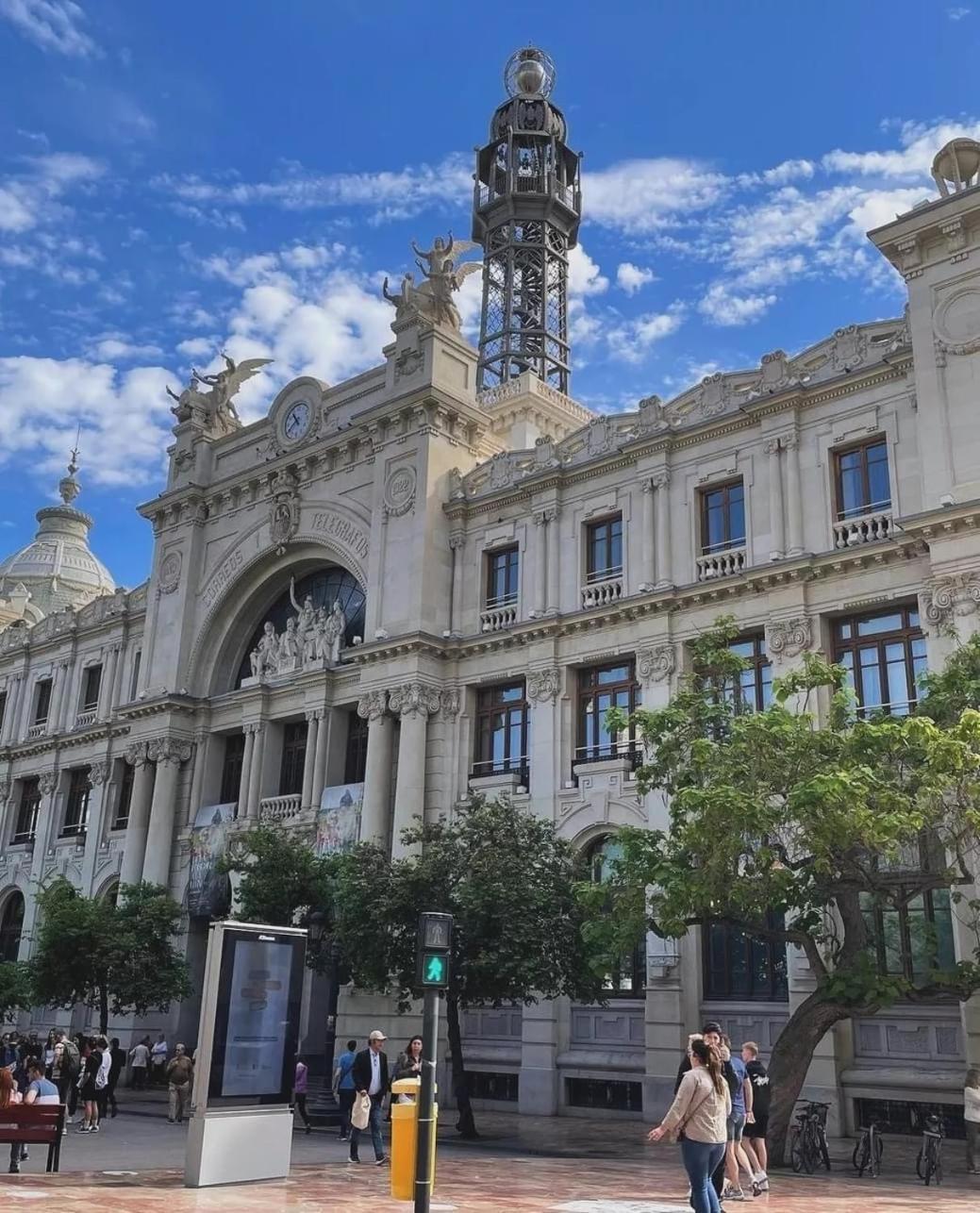 Mirador 1 Del Mercado Central - Habitacion Con Bano Privado En El Centro De La Ciudad Vella Valência Exterior foto