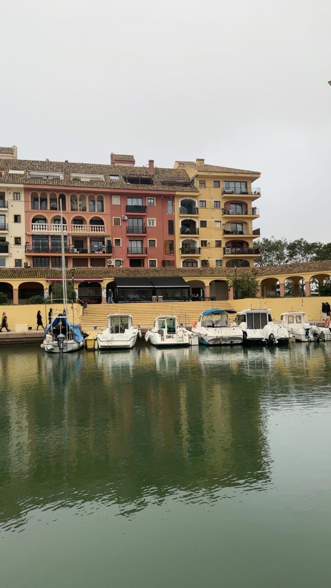 Mirador 1 Del Mercado Central - Habitacion Con Bano Privado En El Centro De La Ciudad Vella Valência Exterior foto