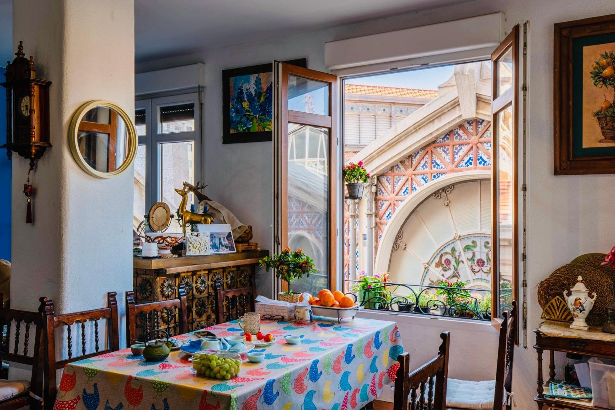 Mirador 1 Del Mercado Central - Habitacion Con Bano Privado En El Centro De La Ciudad Vella Valência Exterior foto